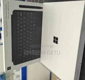 New Microsoft Surface Pro 11th Edition, a Copilot+ PC 16GB SSD 512GB