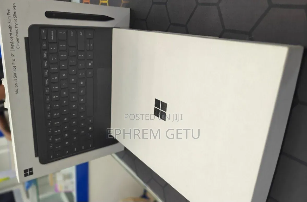 New Microsoft Surface Pro 11th Edition, a Copilot+ PC 16GB SSD 512GB