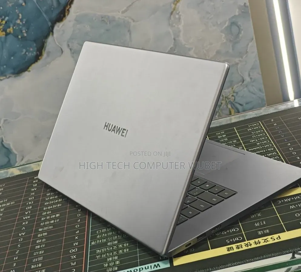 New Laptop Huawei 8GB Intel Core i3 SSD 256GB