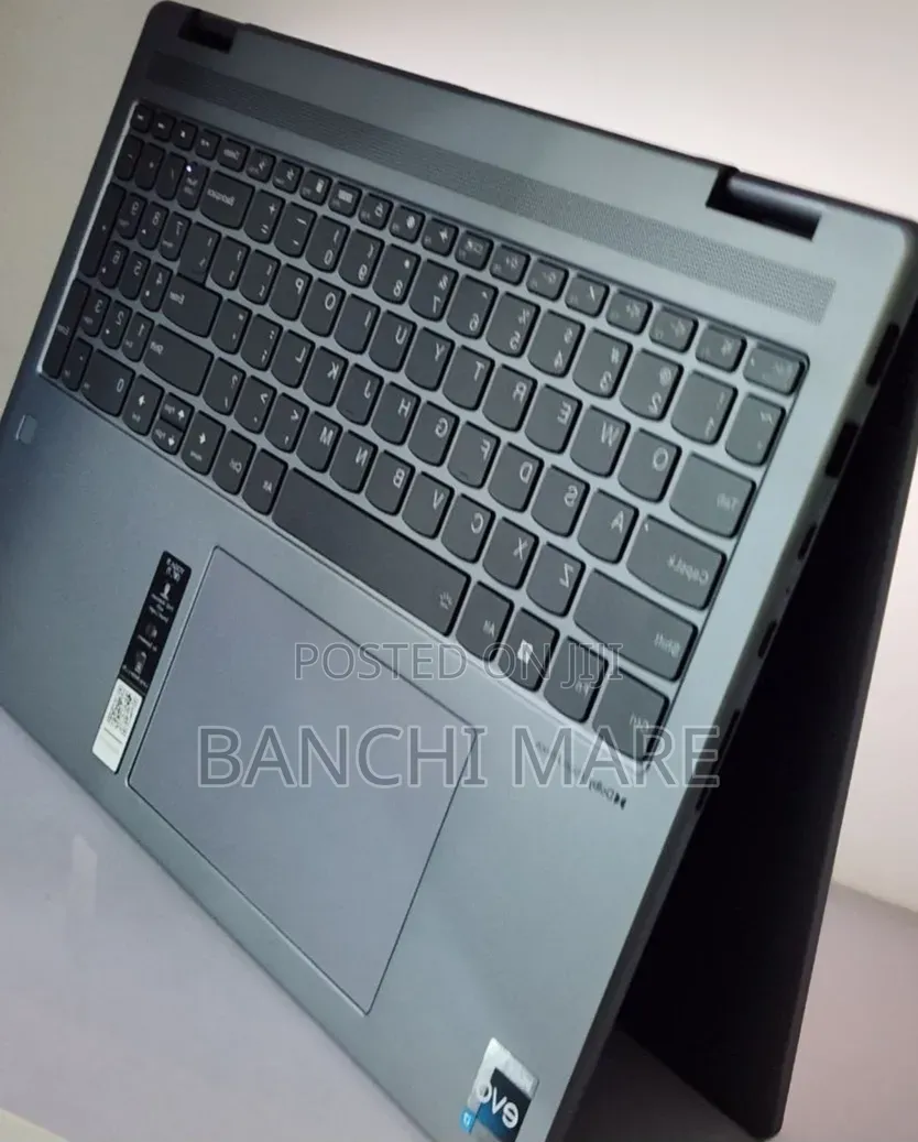New Laptop Lenovo ThinkPad Yoga 16GB Intel Core i7 SSD 512GB