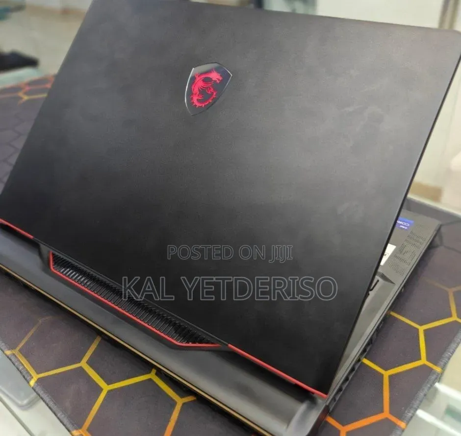 New Laptop MSI 16GB Intel Core i9 SSD 1T