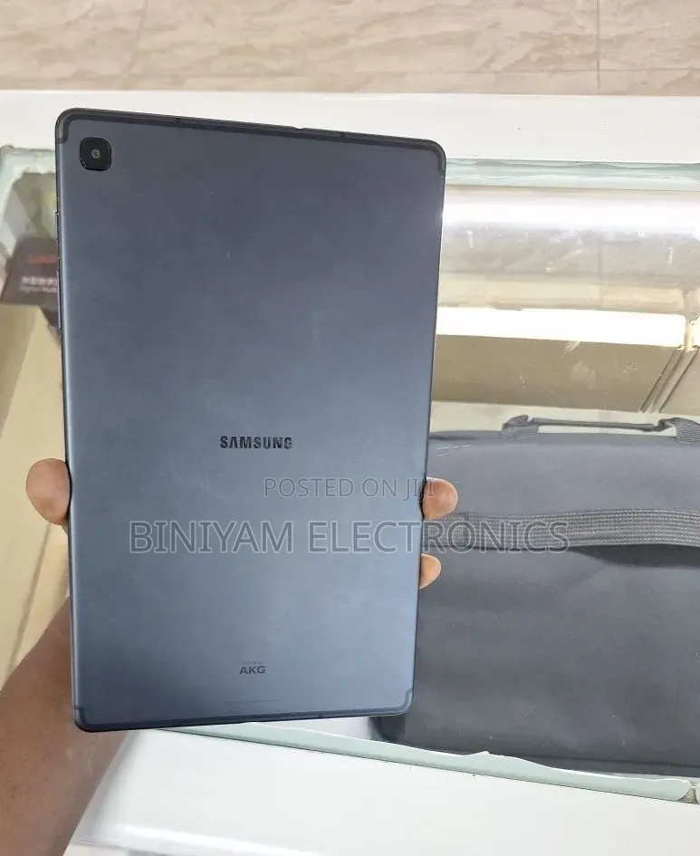 New Samsung Galaxy Tab S6 Lite 64 GB Silver