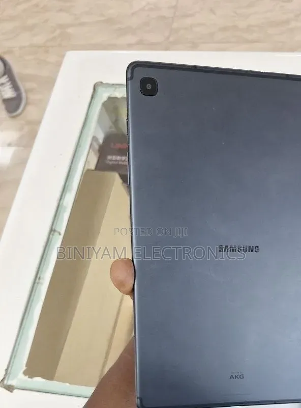 New Samsung Galaxy Tab S6 Lite 64 GB Silver