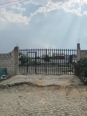 Landfor Rent የመኪና ማጠቢያ