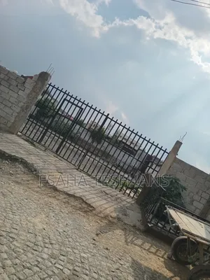 Landfor Rent የመኪና ማጠቢያ