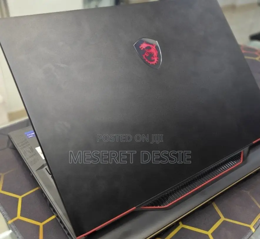 New Laptop MSI MSI Sword 17 16GB Intel Core i9 SSD 1T