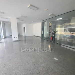 Showroom for Rent