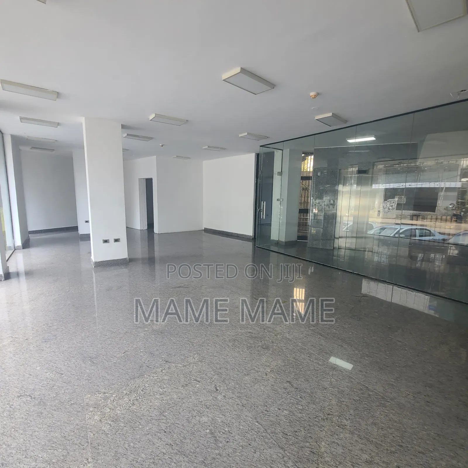 Showroom for Rent