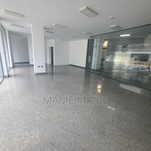 Showroom for Rent