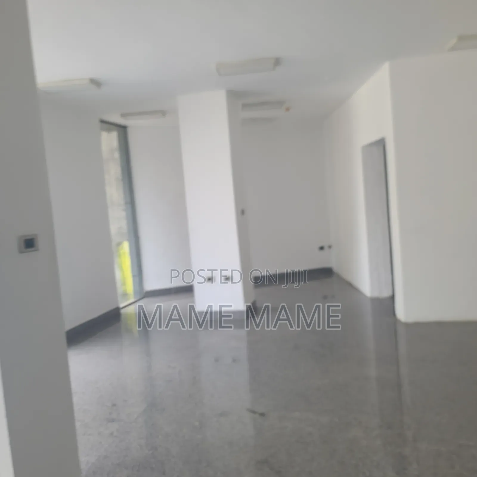 Showroom for Rent