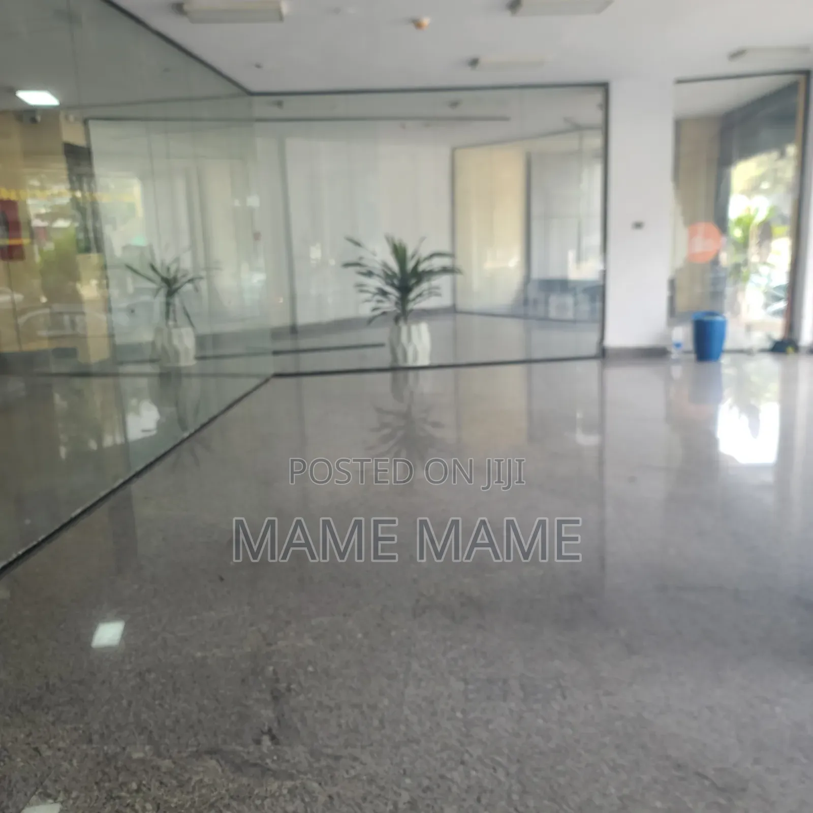 Showroom for Rent