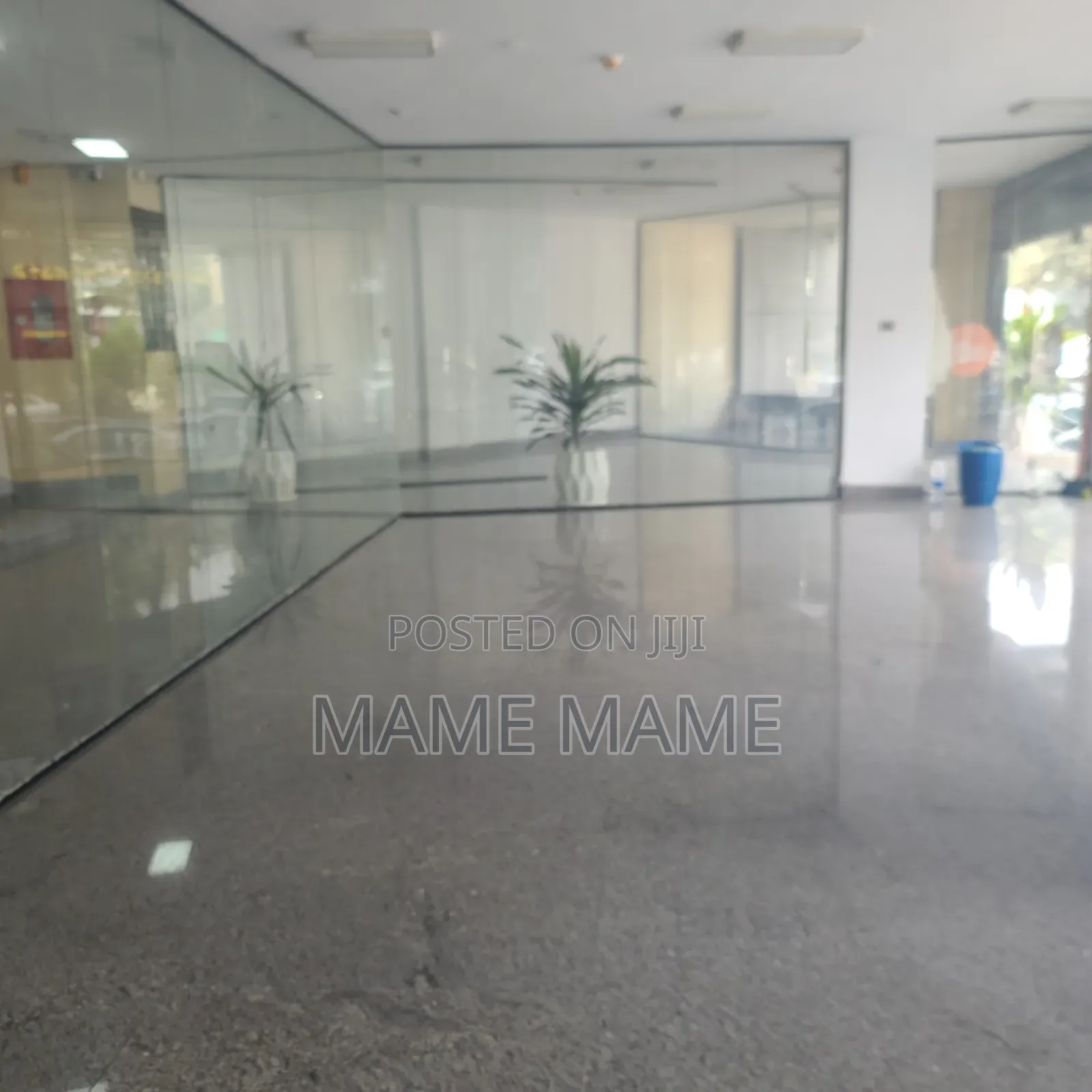 Showroom for Rent