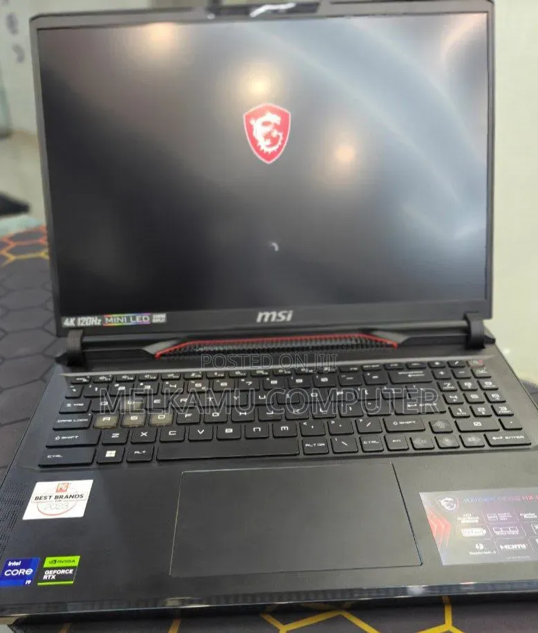 New Laptop MSI GE66 Raider 16GB Intel Core i9 SSD 1T