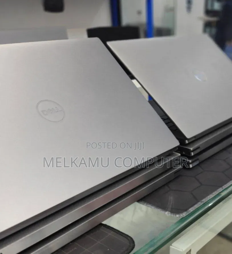 New Laptop Dell Precision 5540 16GB Intel Core i7 SSD 512GB