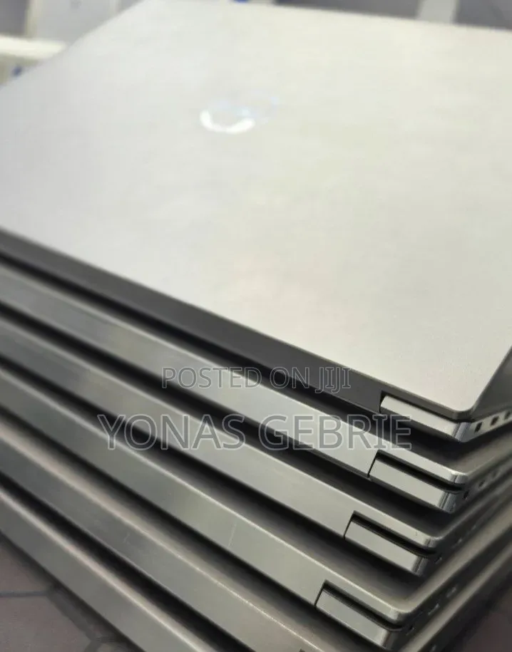 New Laptop Dell 16GB Intel Core i7 SSD 512GB