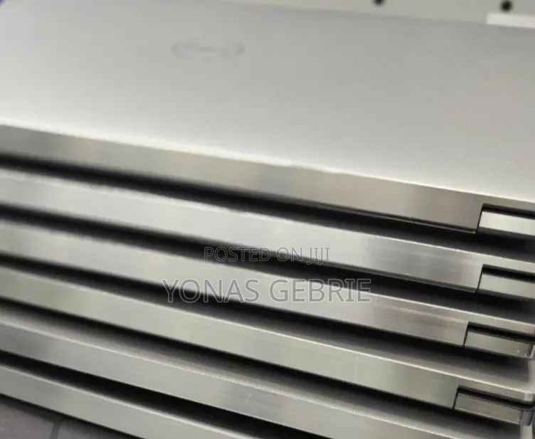 New Laptop Dell 16GB Intel Core i7 SSD 512GB