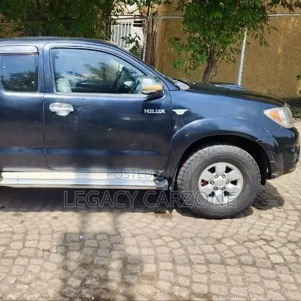Toyota Hilux 2008 Blue