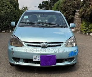 Toyota Platz 2005 Blue