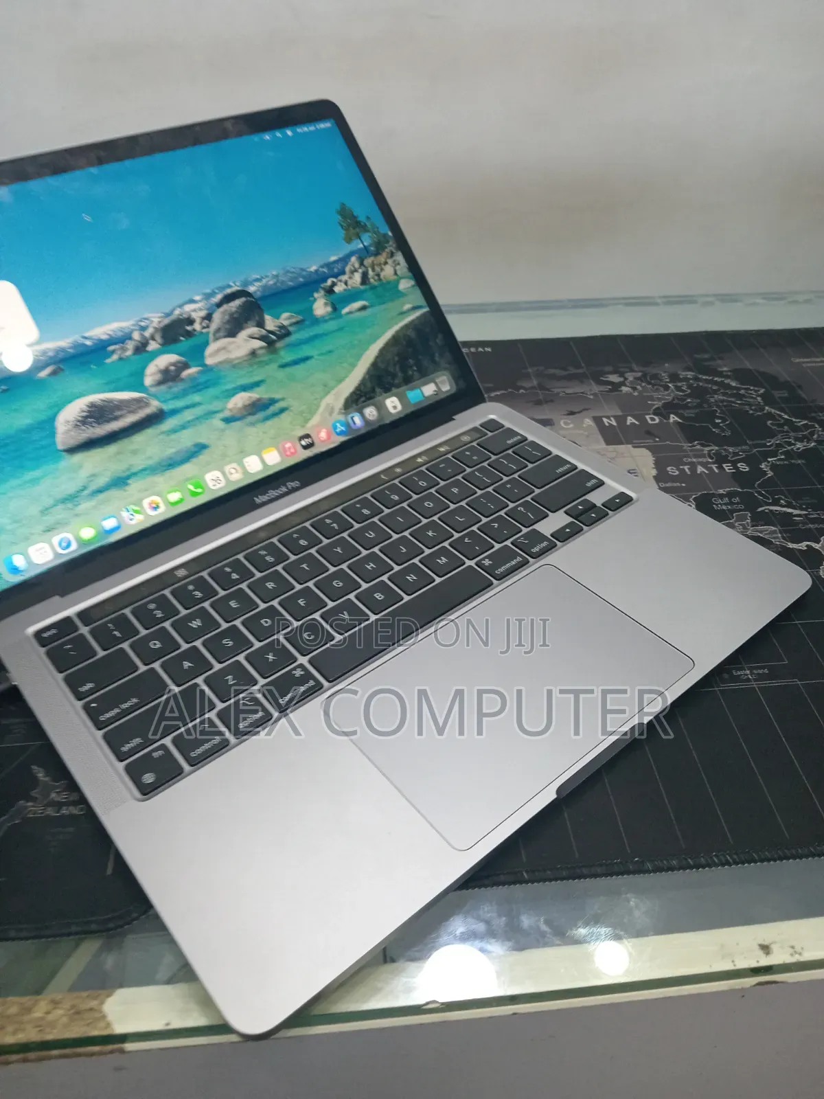 New Laptop Apple MacBook Pro 2022 M2 8GB Apple M2 SSD 512GB