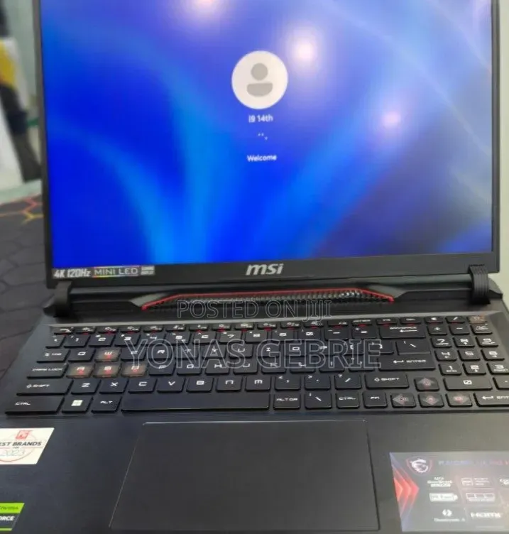 New Laptop MSI Raider GE68HX 13VI-202US 16GB Intel Core i9 SSD 1T