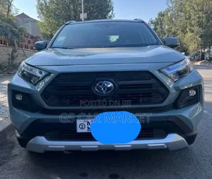 Toyota RAV4 Hybrid 2023 Teal