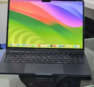 New Laptop Apple MacBook Air 2022 M2 16GB Intel Core M2 SSD 512GB