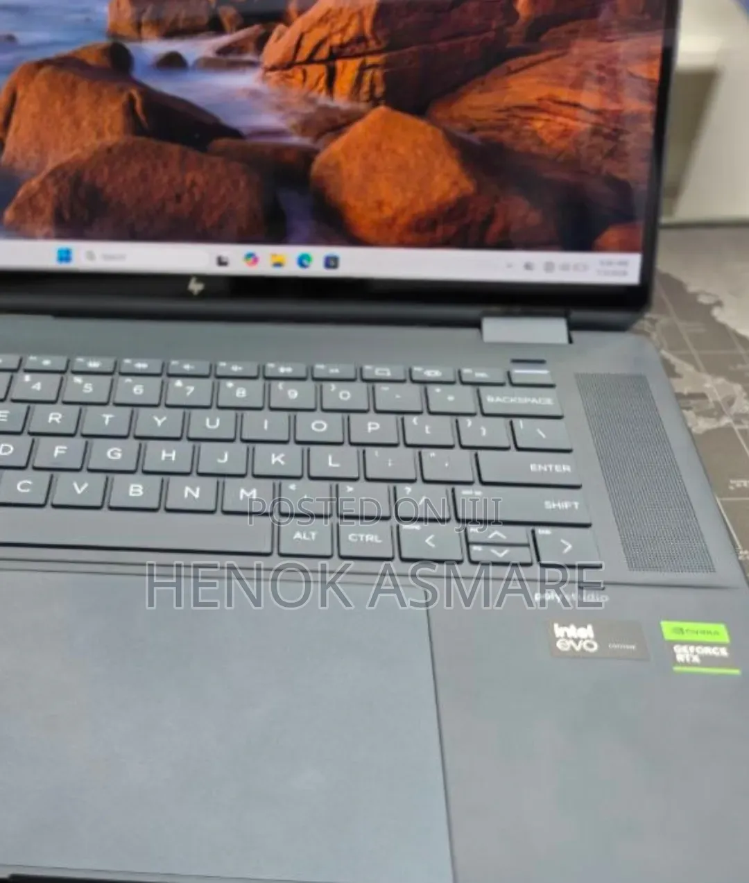 New Laptop HP Spectre 14 32GB Intel Core Ultra 7 SSD 1T