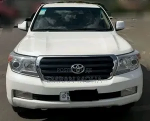 Toyota Land Cruiser 2008 White