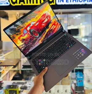 New Laptop MSI 16GB Intel Core i9 SSD 1T