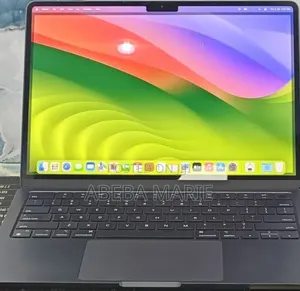 New Laptop Apple MacBook Air 2022 M2 8GB Apple M2 SSD 512GB