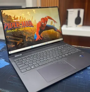 New Laptop Lenovo Yoga 2 16GB Intel Core Ultra 7 SSD 512GB