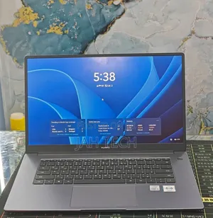 New Laptop Huawei MateBook X Pro 8GB Intel Core i3 SSD 256GB