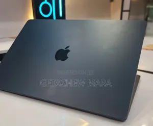 New Laptop Apple MacBook Air 2024 M3 8GB Intel SSD 256GB