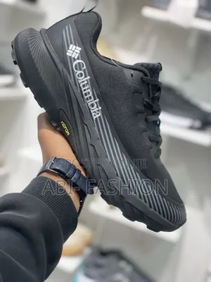 Colombia Waterproof Triple Black Orignal Quality