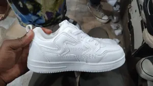 Kids All-White Star Design Sneakers – Brand New