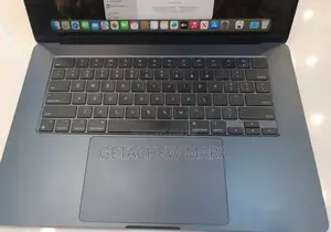 New Laptop Apple MacBook Air 2024 M3 8GB Intel SSD 256GB