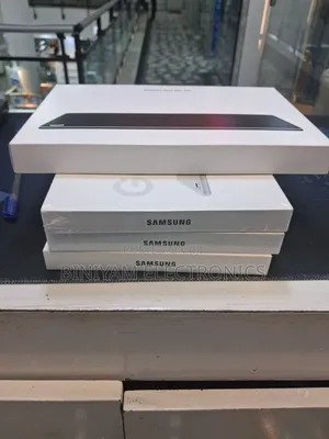 New Samsung Galaxy Tab S10 FE 128 GB Silver