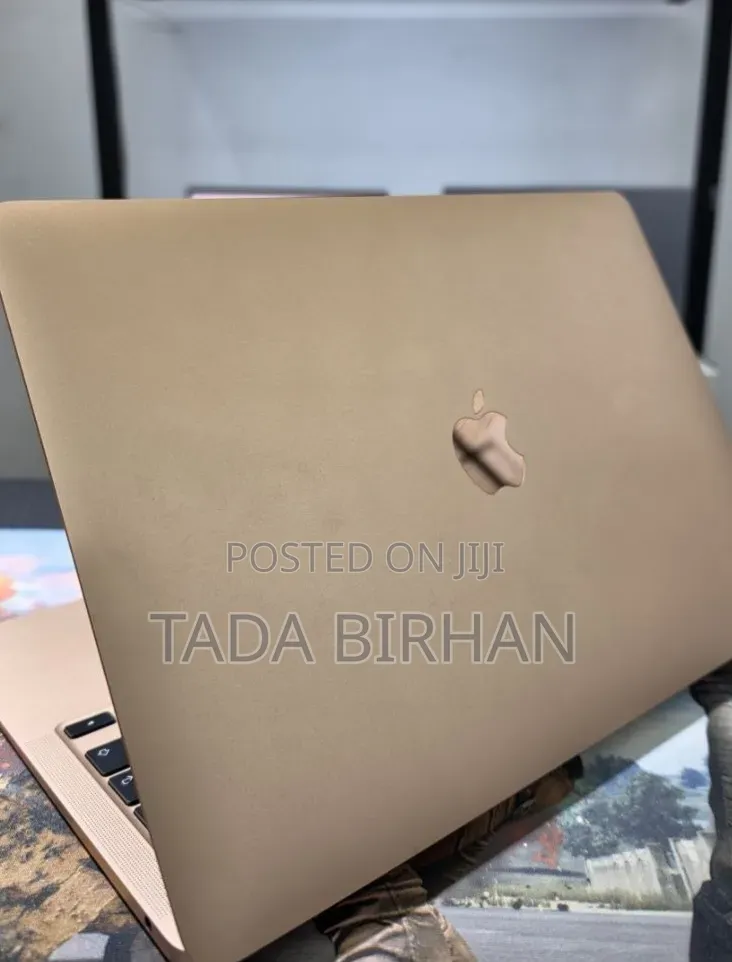 New Laptop Apple MacBook Air 2020 M1 8GB Apple M1 SSD 256GB