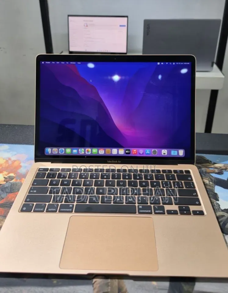 New Laptop Apple MacBook Air 2020 M1 8GB Apple M1 SSD 256GB