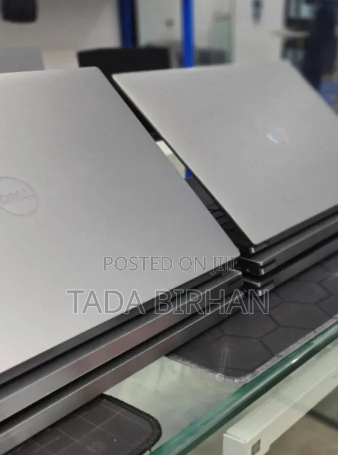 New Laptop Dell Inspiron 15 16GB Intel Core i7 SSD 512GB