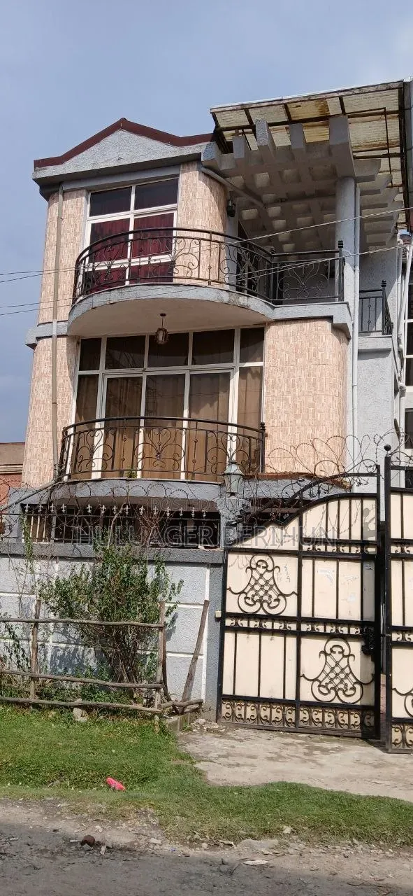 Furnished 5bdrm House in Akaky Kaliti for sale