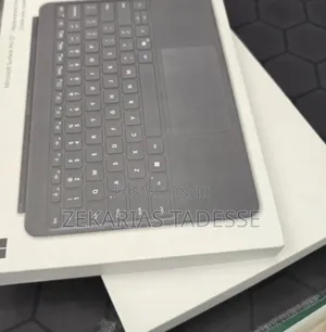 New Microsoft Surface Pro 16GB Qualcomm Snapdragon X Plus SSD 512GB