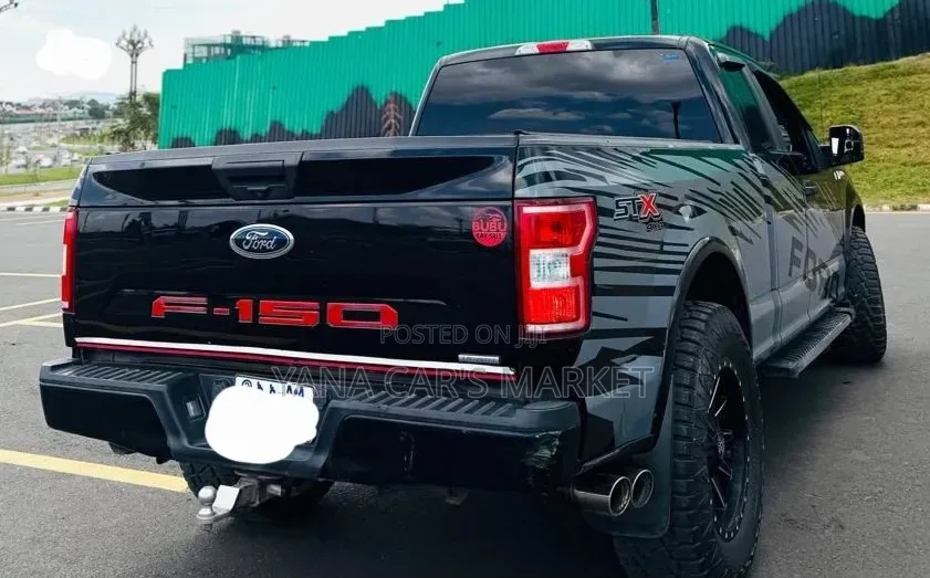 Ford F-150 2020 Black