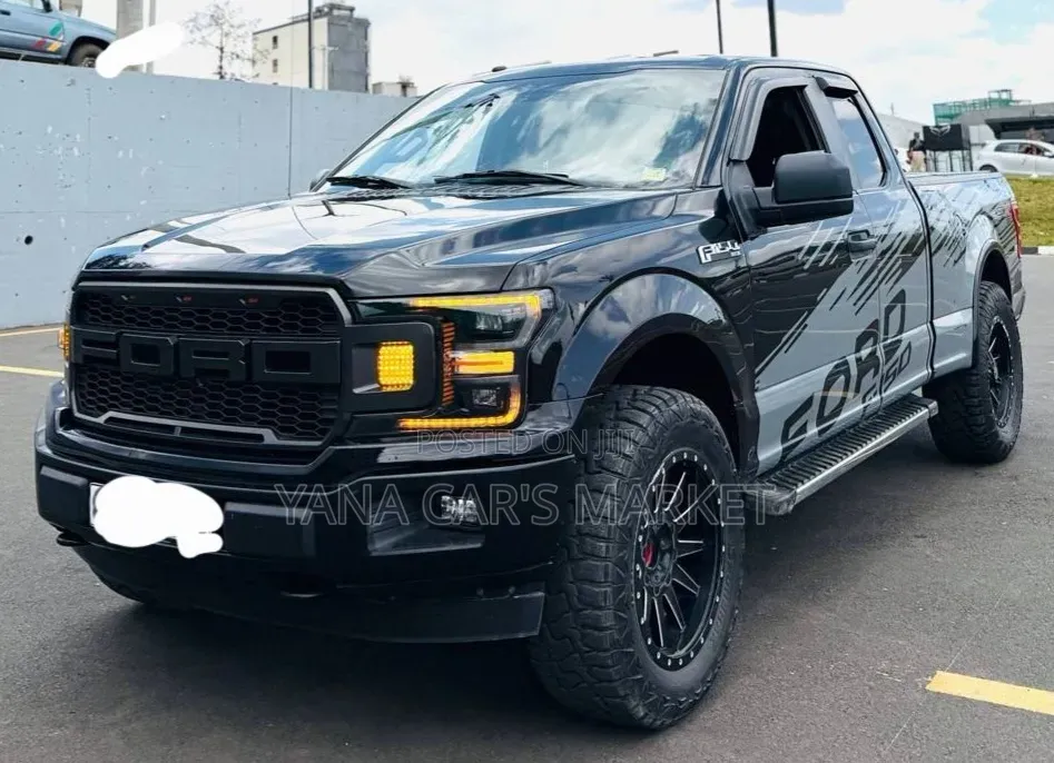 Ford F-150 2020 Black