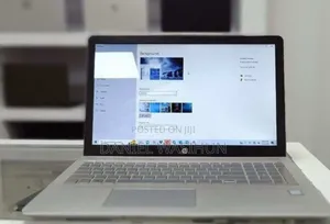 New Laptop HP Pavilion 15 8GB Intel Core i5 SSD 1T