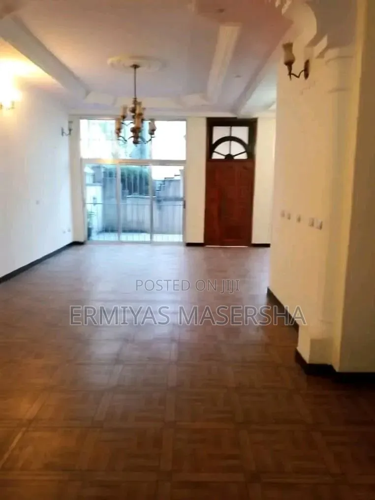 Furnished 7bdrm House in Yeka for sale
