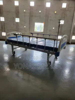 Hospital Bed hospital Bed Features Two Folds for Flexible Positioning
