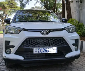 Toyota Raize 2022 White