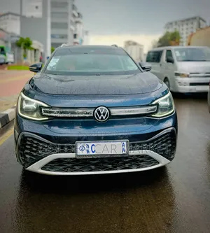 Volkswagen ID.6 2022 Black