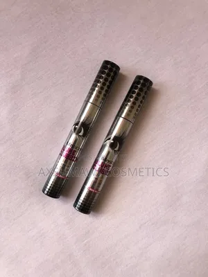 Volume Clubbing Mascara